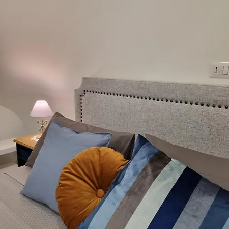 La Casa Di Milly نابولي